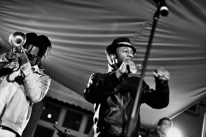 Aloe Blacc and Maya Jupiter live